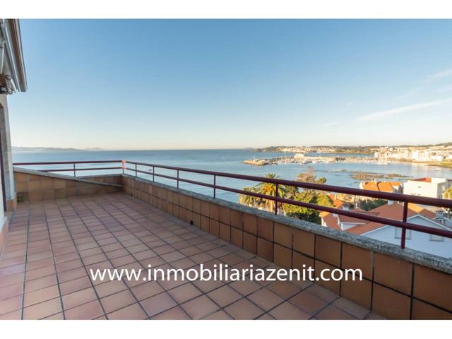 Casa adosada en venta en Sanxenxo photo 0