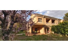 Chalet pareado en venta en Torrero-La Paz-Parque Venecia(50012) photo 0