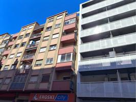 Piso en venta en Delicias(50010) photo 0