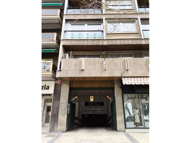 Garaje en venta en Centro(50004) photo 0