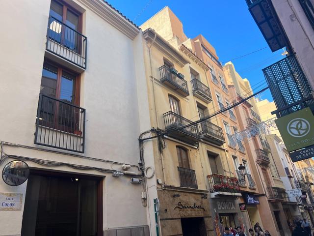 Excelente e histórica casa en el centro de Castellón photo 0