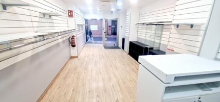 Local Comercial en Venta – Centro de Castellón, 100 m² con Doble Acceso photo 0