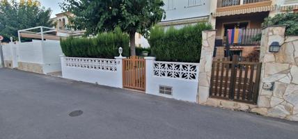 Venta de Bungalow Esquinero en Benicasim a pocos metros de la playa photo 0