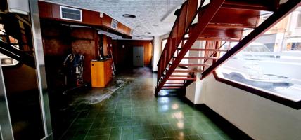 Venta de Local comercial- 4 viviendas photo 0