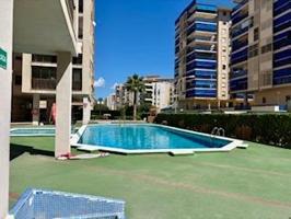 Apartamento en Benicàssim de tres dormitorios, gran terraza, trastero y piscina photo 0