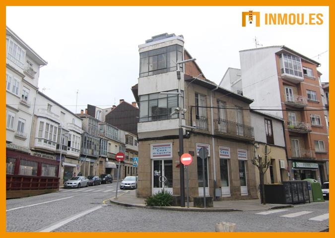 SE VENDE VIVIENDA CON LOCAL COMERCIAL EN EL CENTRO DE CELANOVA photo 0