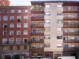 Local En venta en Vitoria-Gasteiz photo 0