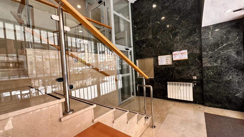 Piso En venta en Tetuán, Madrid photo 0
