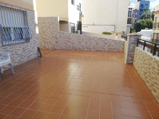 Venta de piso en Almería Capital photo 0