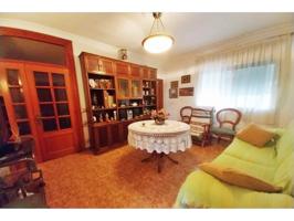 Venta de piso en Calle Pintor Romero de Torres s-n. photo 0