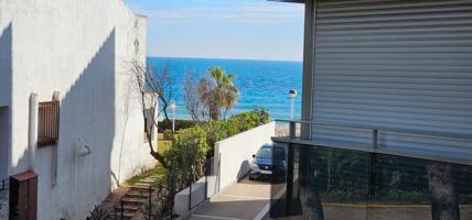 A PIE DE PLAYA EN VILAFORTUNY Y CON LICENCIA TURISTICA photo 0