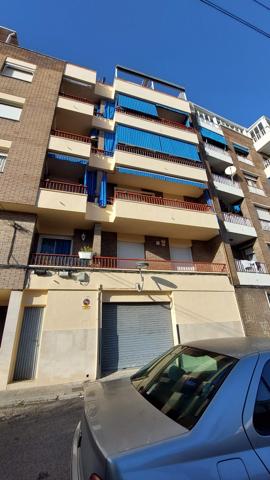 Plaza para coche y moto en venta en calle Mar. photo 0