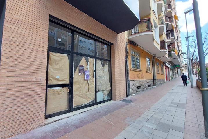 Local en avenida Catalunya photo 0