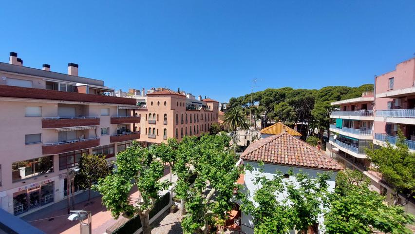 Piso en venta en calle Ponent photo 0