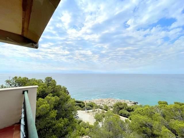 Piso en venta CR FAR DEL 52, Cap Salou photo 0