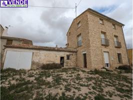 CASA RUSTICA ADOSADA EN VENTA EN VILLENA photo 0