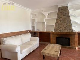 Se vende precioso chalet con vistas a la Sierra a unos 15 minutos de Ronda y Arriate. La propiedad tiene muy buen acceso photo 0
