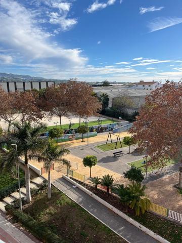 Piso con garaje y terraza en Velez Málaga photo 0