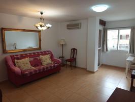 Piso en alquiler en Huelin photo 0