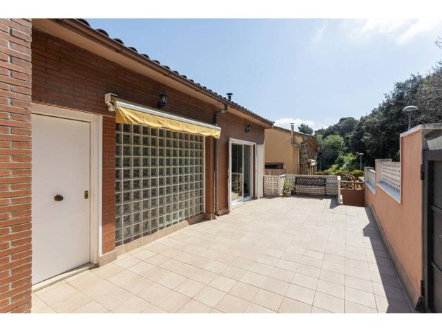 Casa en venta en Sant Genís dels Agudells(08035) photo 0