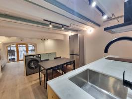 Venta de piso en El Raval, Barcelona Capital photo 0
