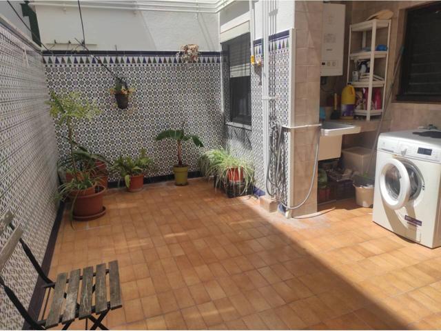 Estupendo piso, espacioso y bien distribuido, bonito patio soleado, un producto completo que aconsejamos visitar y luego photo 0