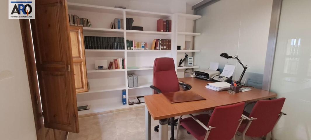 🏛️ ¡Estudio con encanto en el corazón de Lorca! Una inversión con alma y futuro photo 0