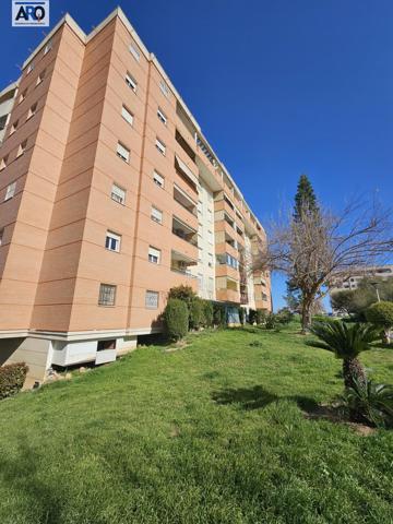 Magnífico piso en venta en Torremolinos photo 0