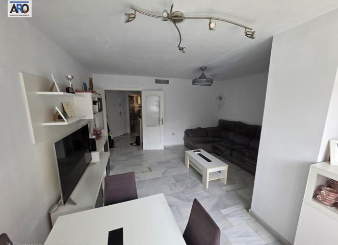 Tu hogar en la Costa del Sol: Piso en Las Lagunas photo 0