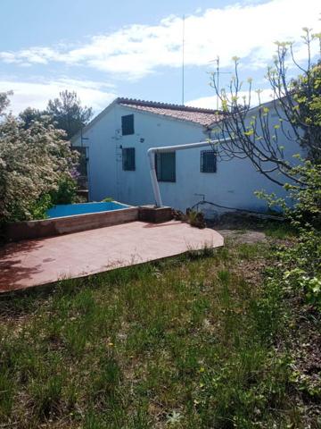 Casa en venta en Torrelles de Foix photo 0