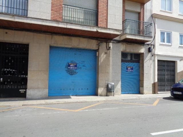 Local muy amplio en alquiler en el Poble Nou de Vilafranca photo 0