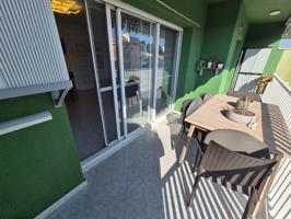 ESPECTACULAR PISO EN VENTA CON PARKING EN COMA-RUGA (PLAYA) photo 0