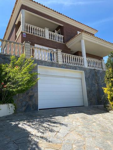 CHALET EN VENTA EN OLERDOLA photo 0