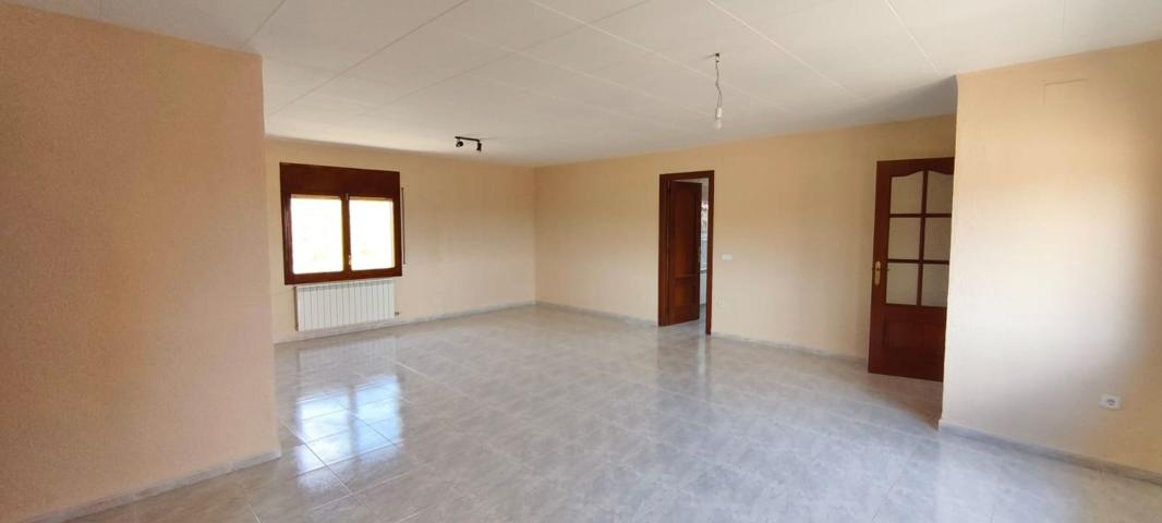 PISO DE ALQUILER EN OLERDOLA ZONA RURAL photo 0