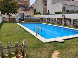 Piso con piscina comunitaria y garaje en Sant Martí Sarroca photo 0