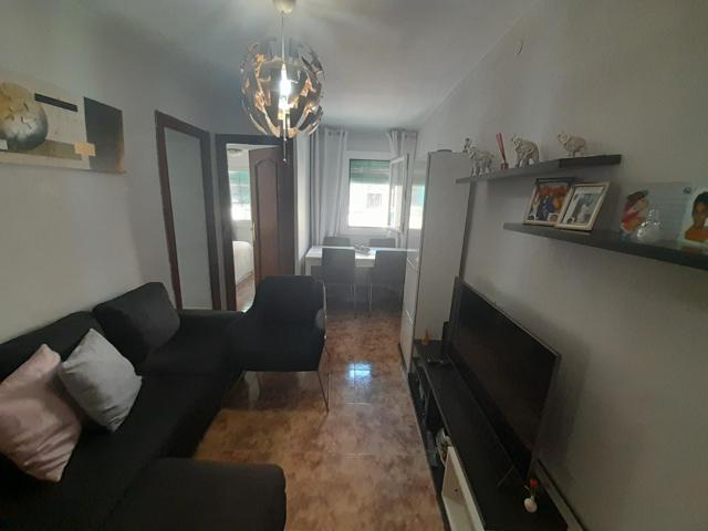 Pis - Hospitalet de Llobregat, l (Pubilla Cases) PISO A LA VENTA CON INQUILINOS photo 0