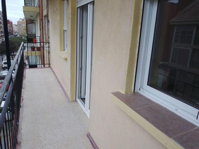 Piso con ascensor en Tavernes Blanques -Valencia photo 0