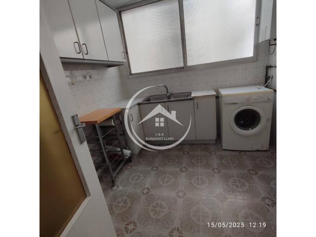 SOLO ¡ PARA ESTUDIANTES! Habitación hasta final curso  25-26. photo 0