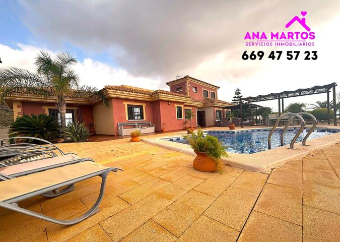 Villa En venta en Águilas photo 0