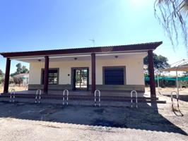 CHALET MAS NEGOCIO DE HOSTELERÍA ZONA DON BENITO photo 0