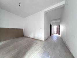 MEDIA CASA EN VENTA EN EL BARRIO DE SAN SEBASTIÁN photo 0