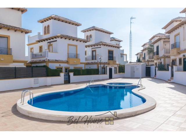 Casa adosada en venta en Cabo Roig-La Zenia-La Regia photo 0