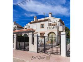 Bungalow en planta Alta en Urb. Larrosa photo 0