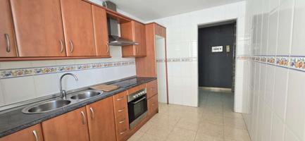 Piso En venta en Calle Casa Balcones, 7 7 (juancarlosinmobiliariamimi@gmail.com). 29793, Torrox Costa, Torrox (málaga), Torrox photo 0