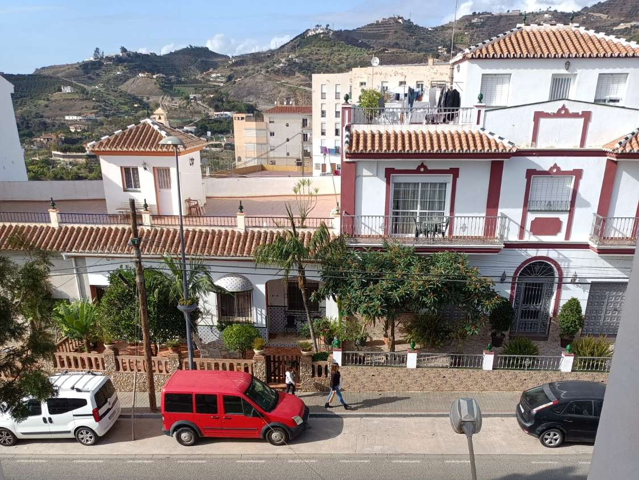 Piso En venta en Calle De Las Nieves - El Tablazo Cerca Del Insituto Guillen. 29770, Torrox (málaga)torrox Pueblo, Torrox photo 0