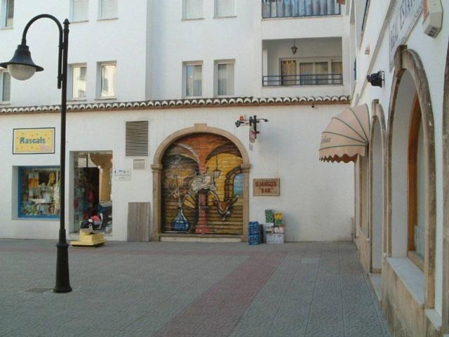 Bar en venta en Moraira photo 0