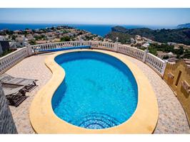 Villa con vista al mar en venta en Cumbre del Sol, Benitachell photo 0