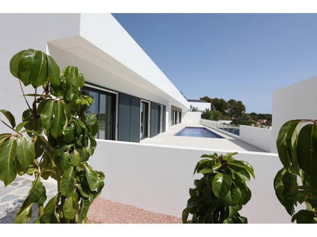 Villa moderna llave en mano en venta con vistas al mar en Benissa photo 0