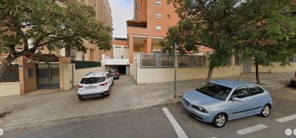 Plaza de garaje en venta en Alicante photo 0