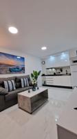 Piso en Venta en CP Fuengirola, Málaga photo 0
